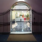 Cerri Отель 3*