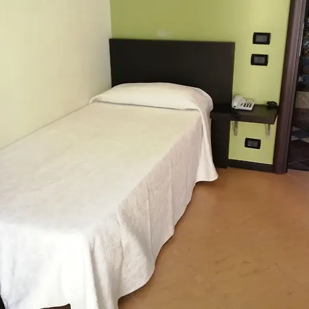 ホテル チェッリ