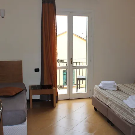 ホテル チェッリ