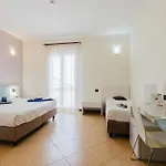 Cerri Ξενοδοχείο