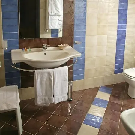 Hotel Cerri 3*