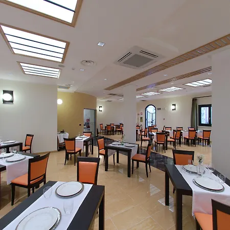 Cerri Hotel