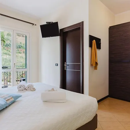 Cerri Hotel 3*