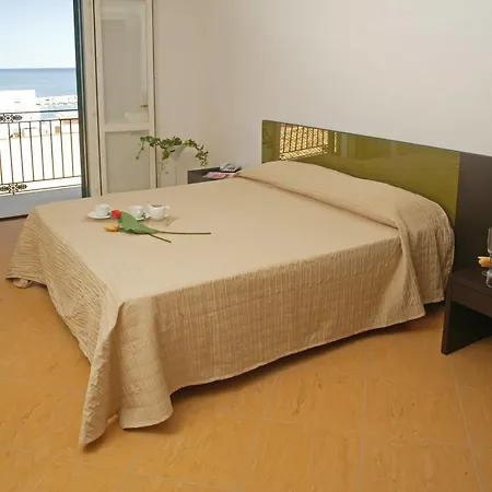 Hotel Cerri